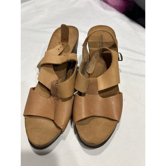 Pre Owned Pedro Iniesta Two Tone Leather Wedge Sandals Size 10 - Picture 2 of 6